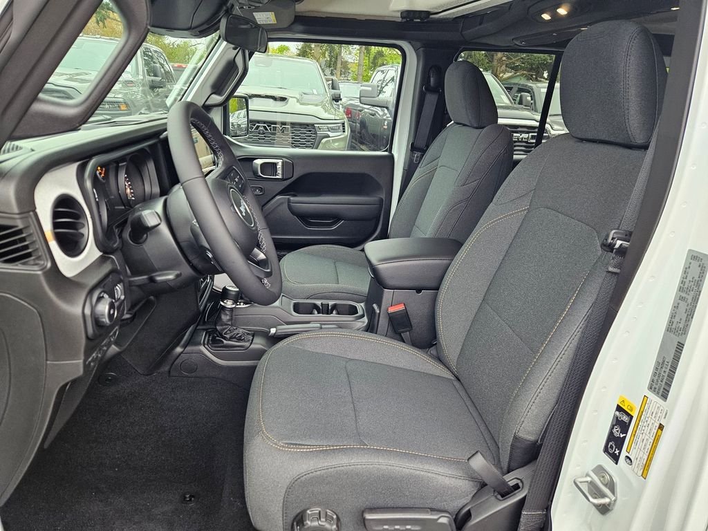 New 2026 Bright White Clear-Coat Exterior Paint Jeep Sport S image 12