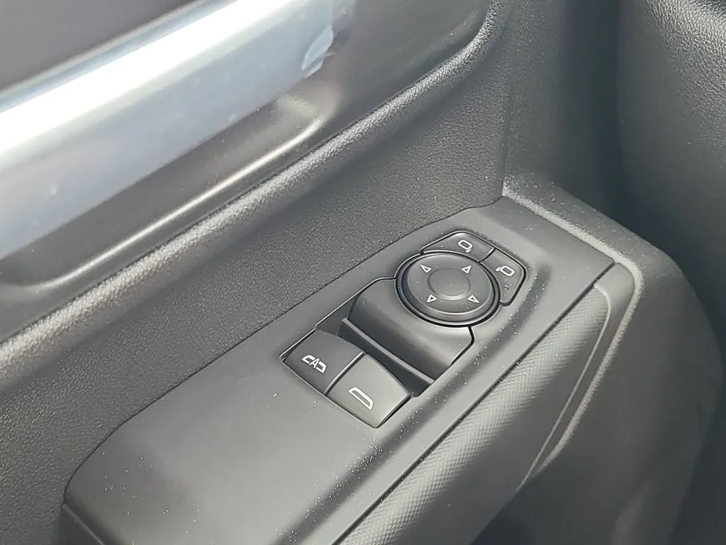2026 GMC Sierra 1500 Pro - Photo 17