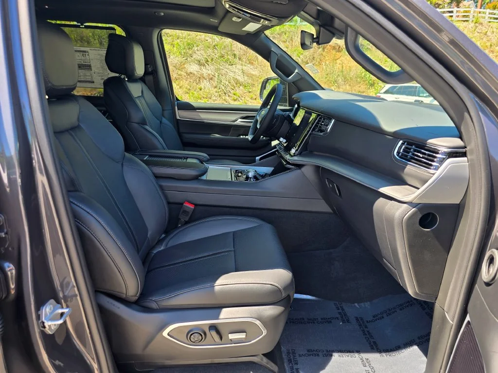 New 2026 Gray Jeep Limited Reserve image 28