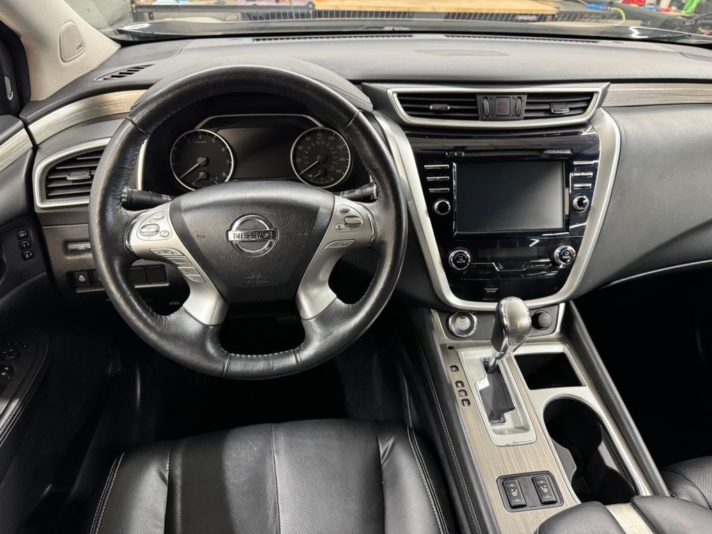Used 2018 Black Nissan SL image 18