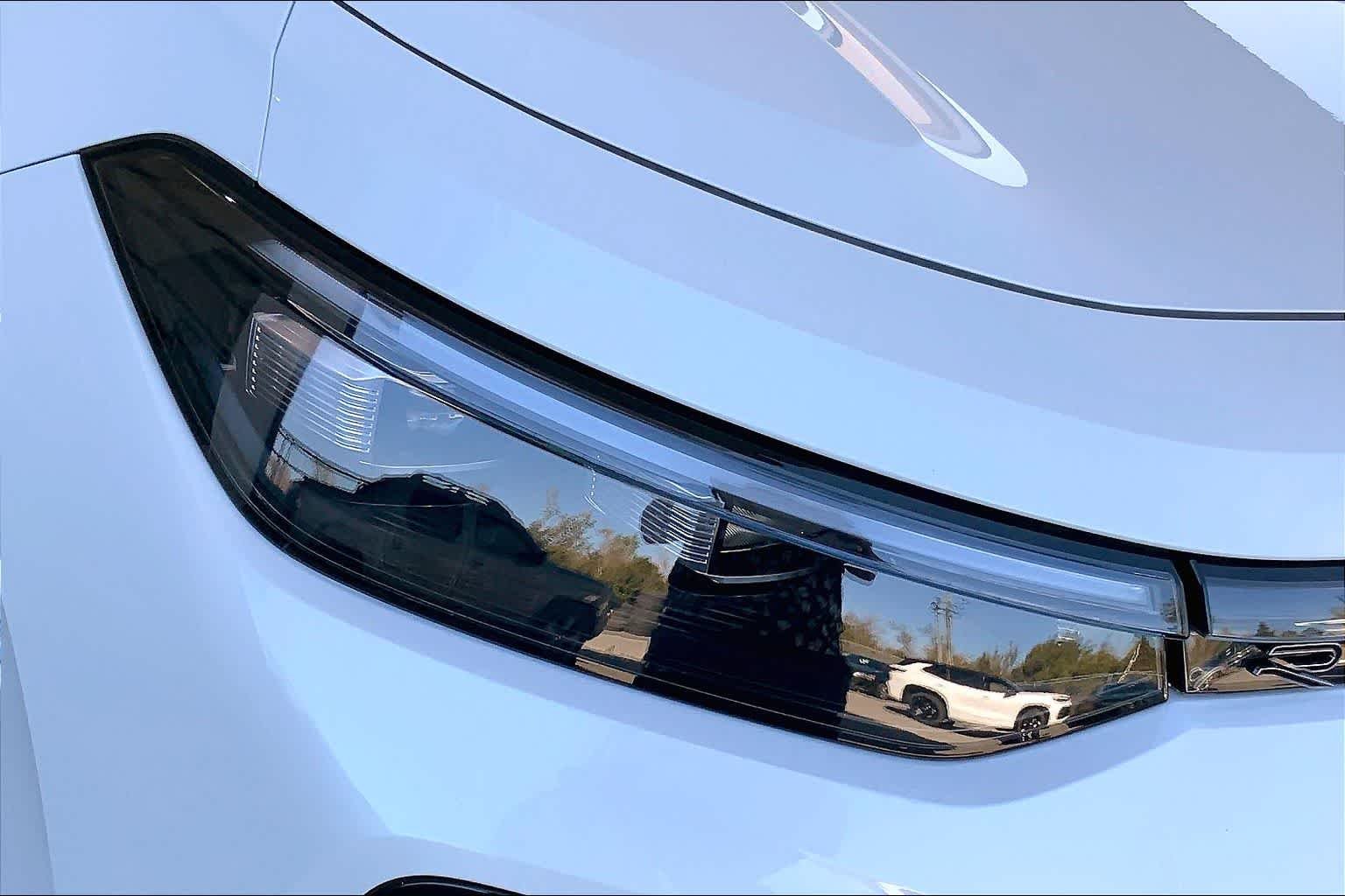 New 2026 Opal White Pearl Volkswagen SE R-Line Black image 13