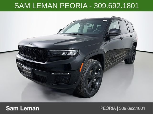 New 2025 Diamond Black Crystal Pearl-Coat Exterior Paint Jeep Limited image 3