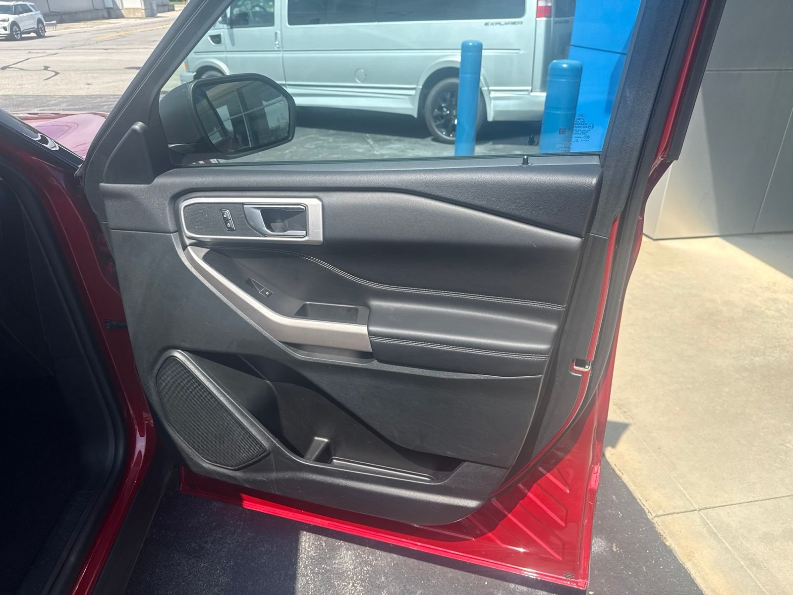 Used 2024 Red Ford XLT image 25