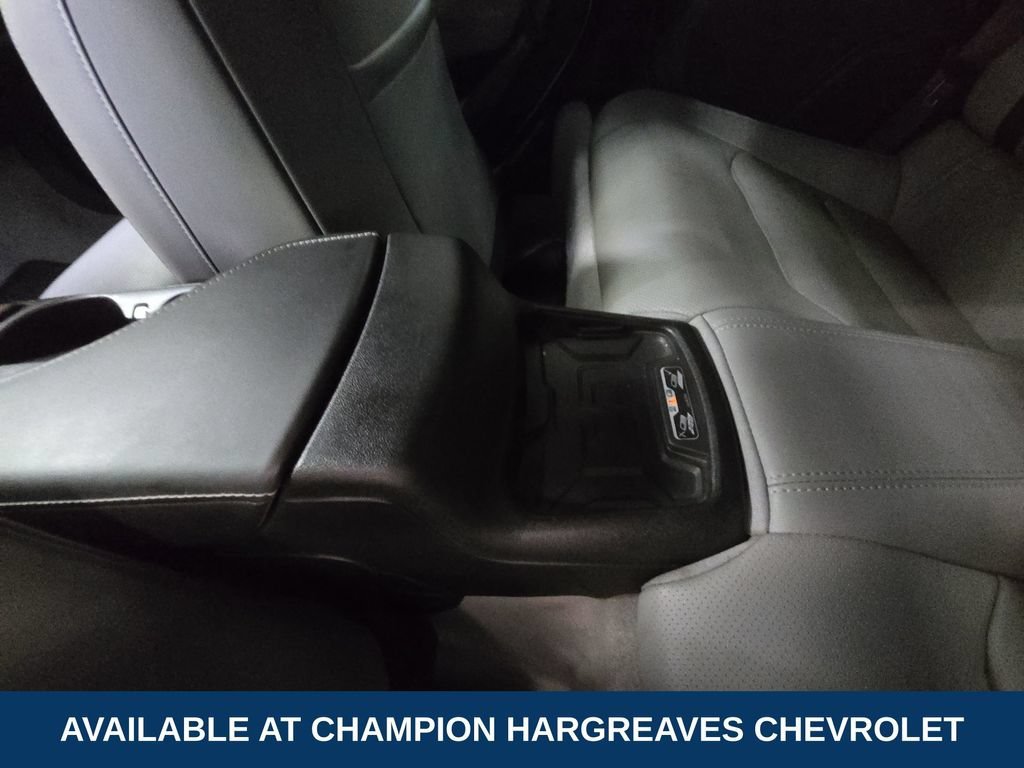 Used 2023 SUMMIT WHITE Chevrolet 3LT image 29
