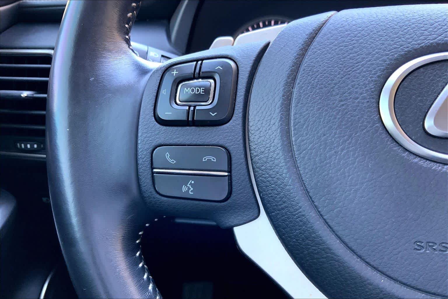 Used 2021 Atomic Silver Lexus  image 24