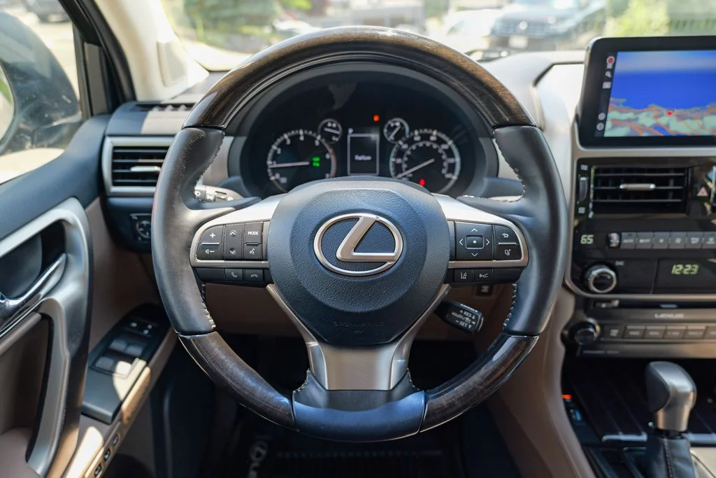 Used 2023 Caviar Lexus 460 image 45