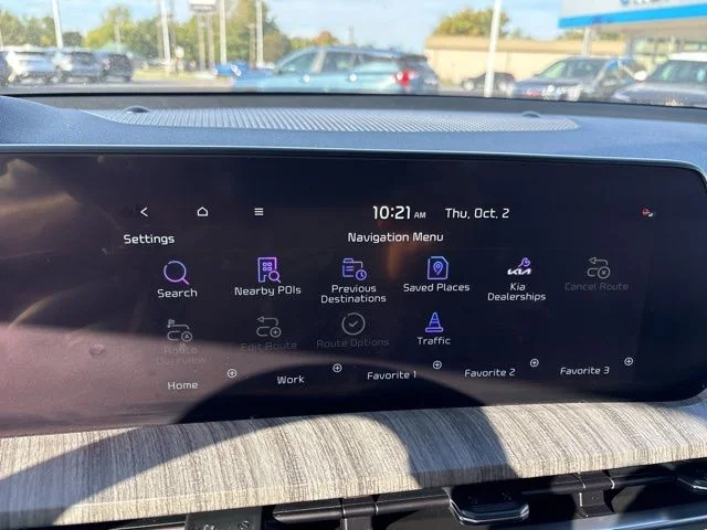 Used 2024 Silver Kia SX image 28