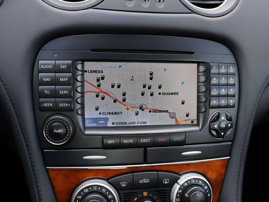 Used 2008 Iridium Silver Metallic Mercedes-Benz SL 550 image 25