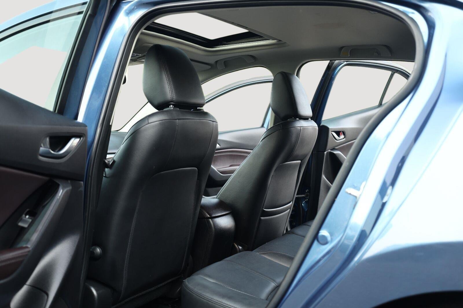 Used 2018 Eternal Blue Mica Mazda Touring image 16