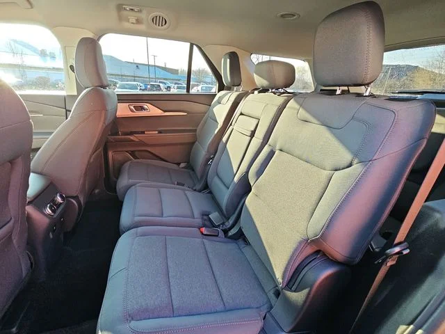 Used 2025 Black Ford Active image 25