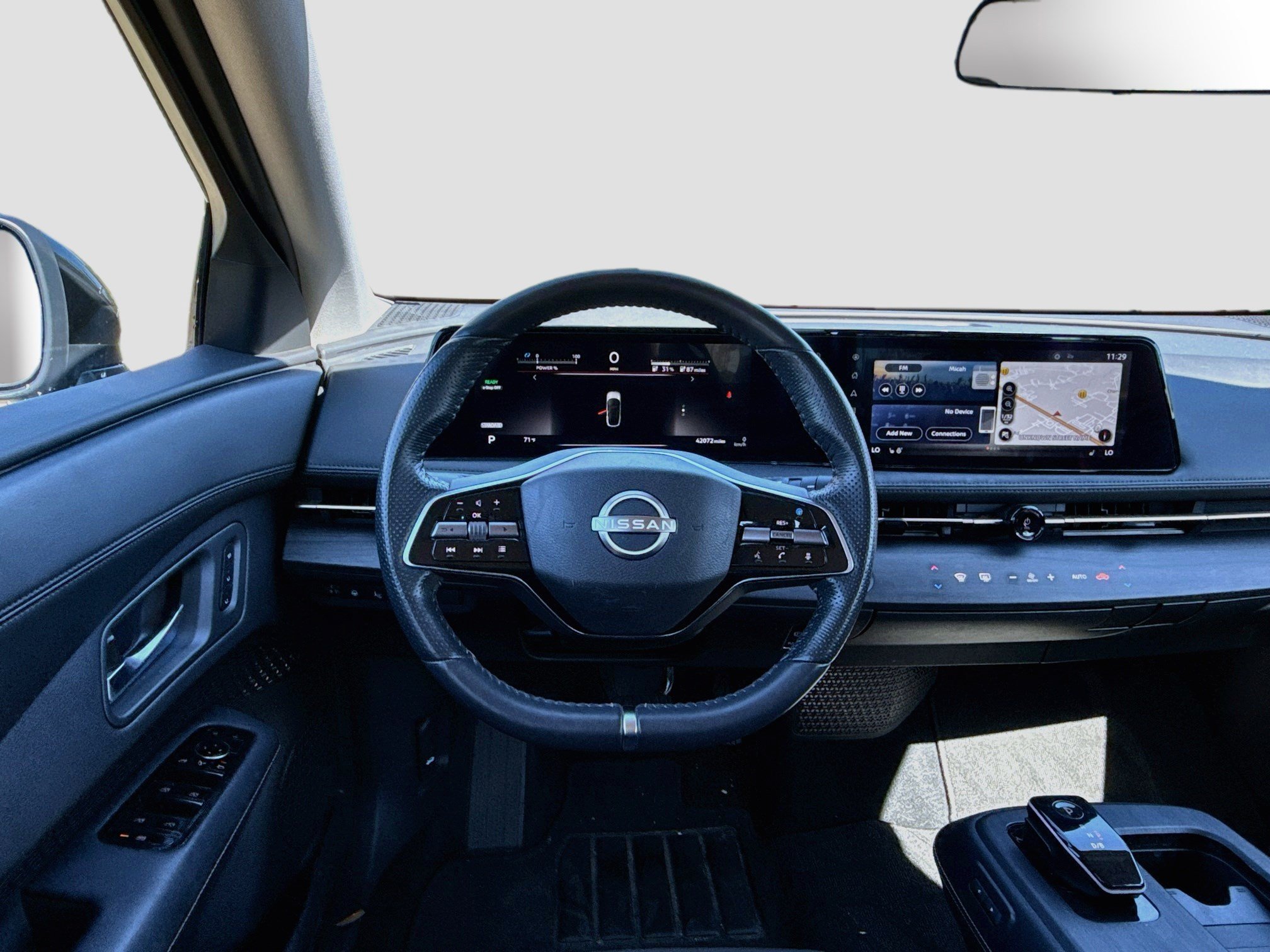 Used 2023 Gun Metallic Nissan ENGAGE image 22
