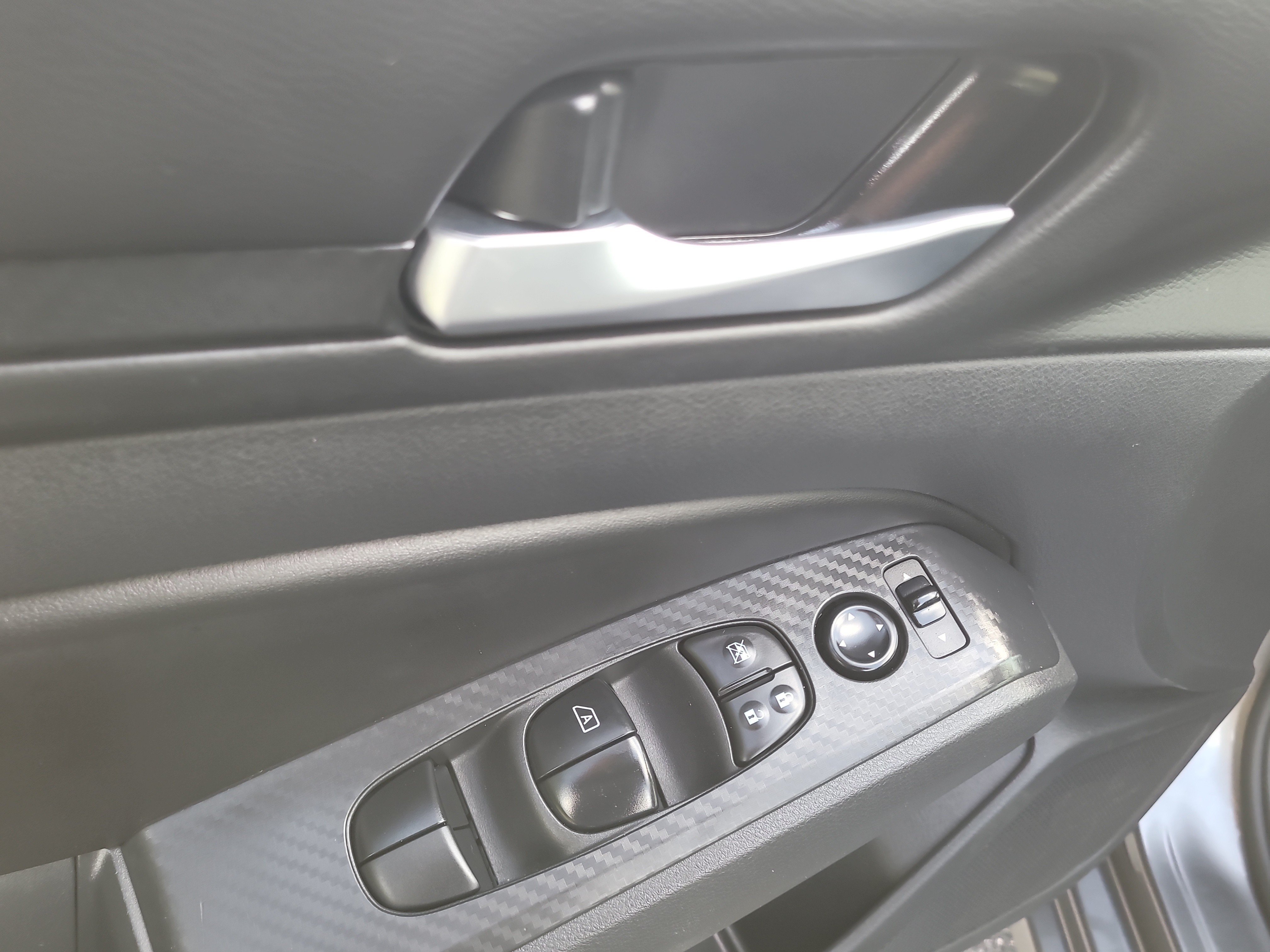 Used 2025 Gun Metallic Nissan SV image 16