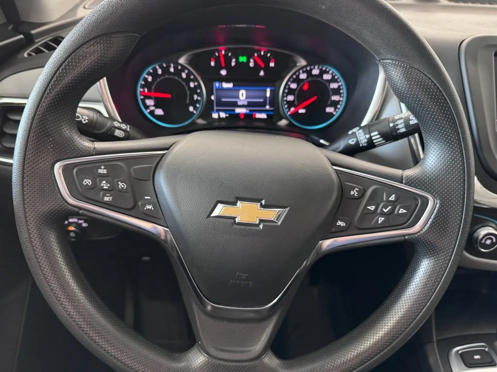 2024 Chevrolet Equinox LS - Photo 13