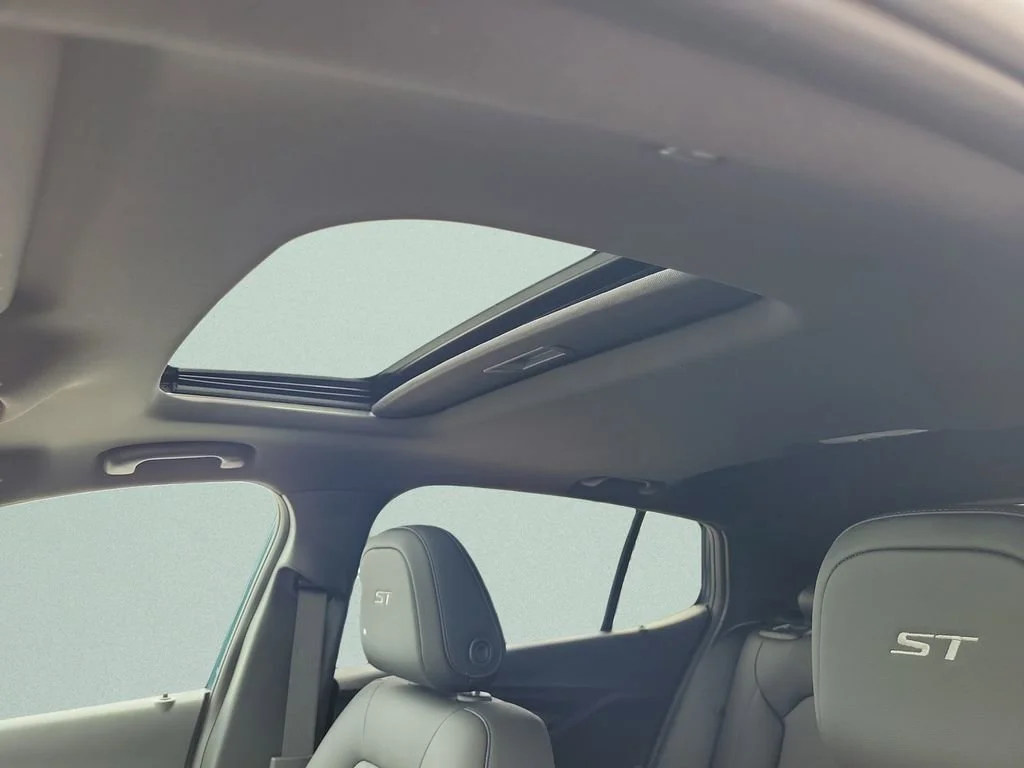 New 2026 Ocean Blue Metallic Buick Sport Touring image 17