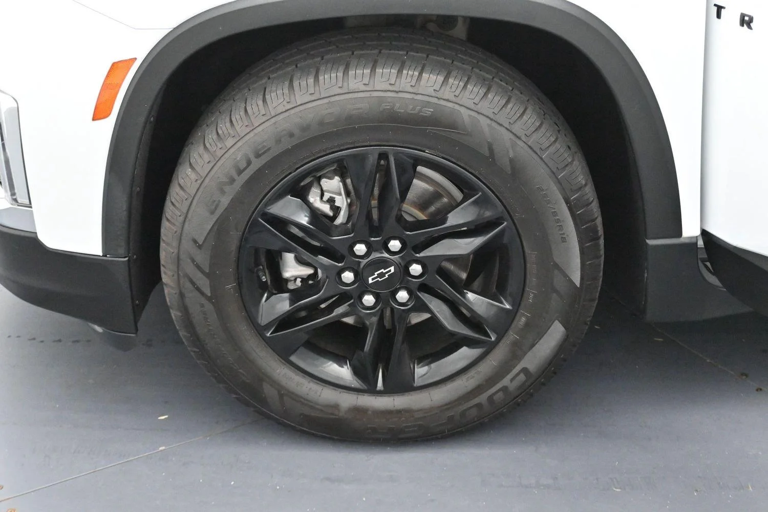 Used 2022 Summit White Chevrolet LT Cloth image 33