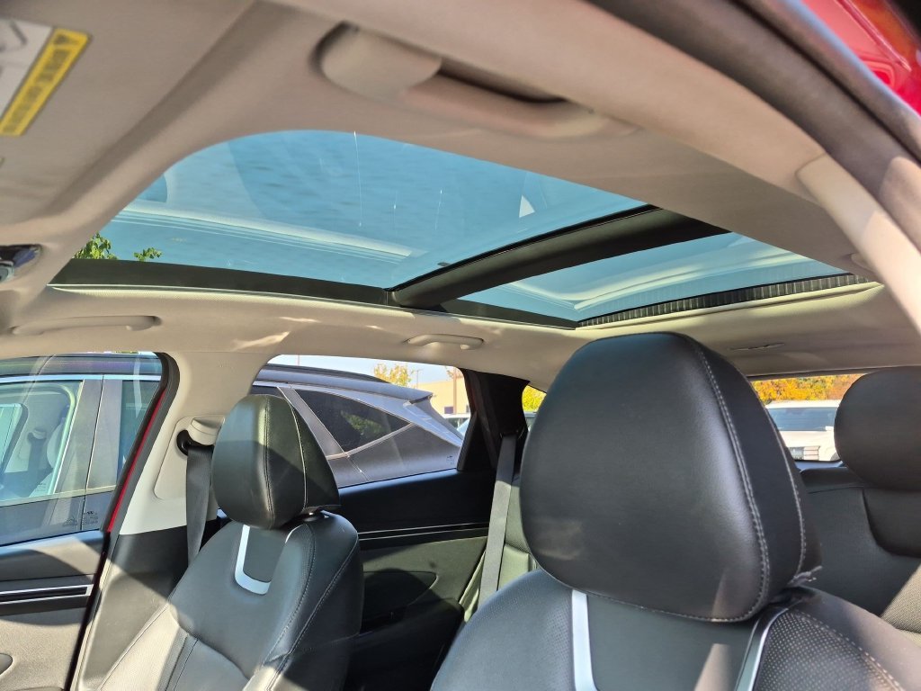Used 2022 Red Hyundai Limited image 12