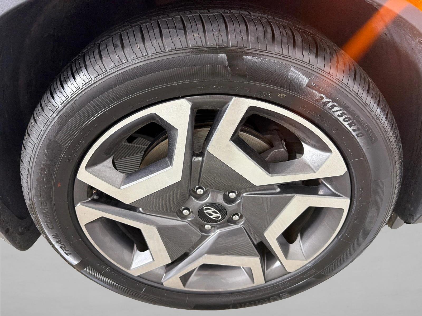 Used 2023 Abyss Black Pearl Hyundai SEL image 14