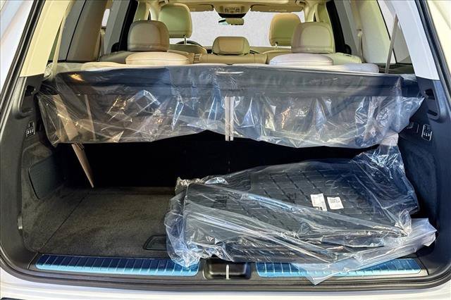 New 2026 Polar White Mercedes-Benz GLS 450 image 54