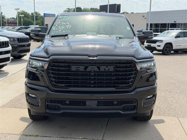 New 2026 Diamond Black Crystal Pearl-Coat Exterior Paint RAM Laramie image 2