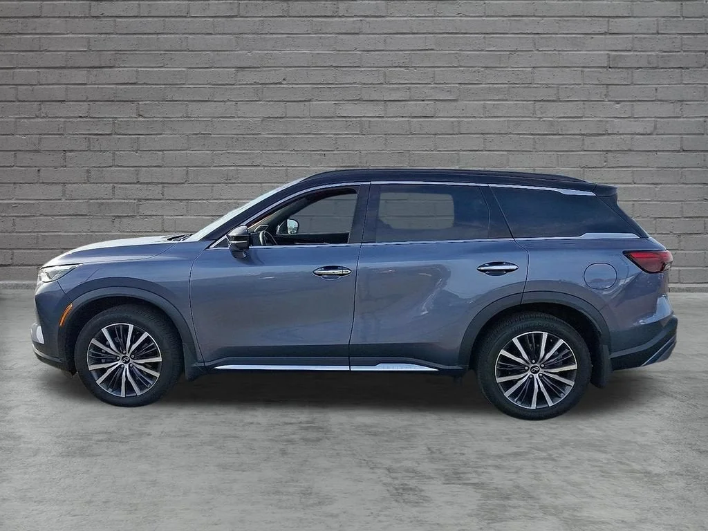 Used 2023 Blue INFINITI AUTOGRAPH AWD image 36