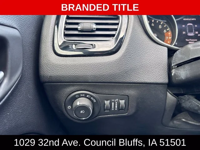 Used 2018 Blue Jeep Limited image 21