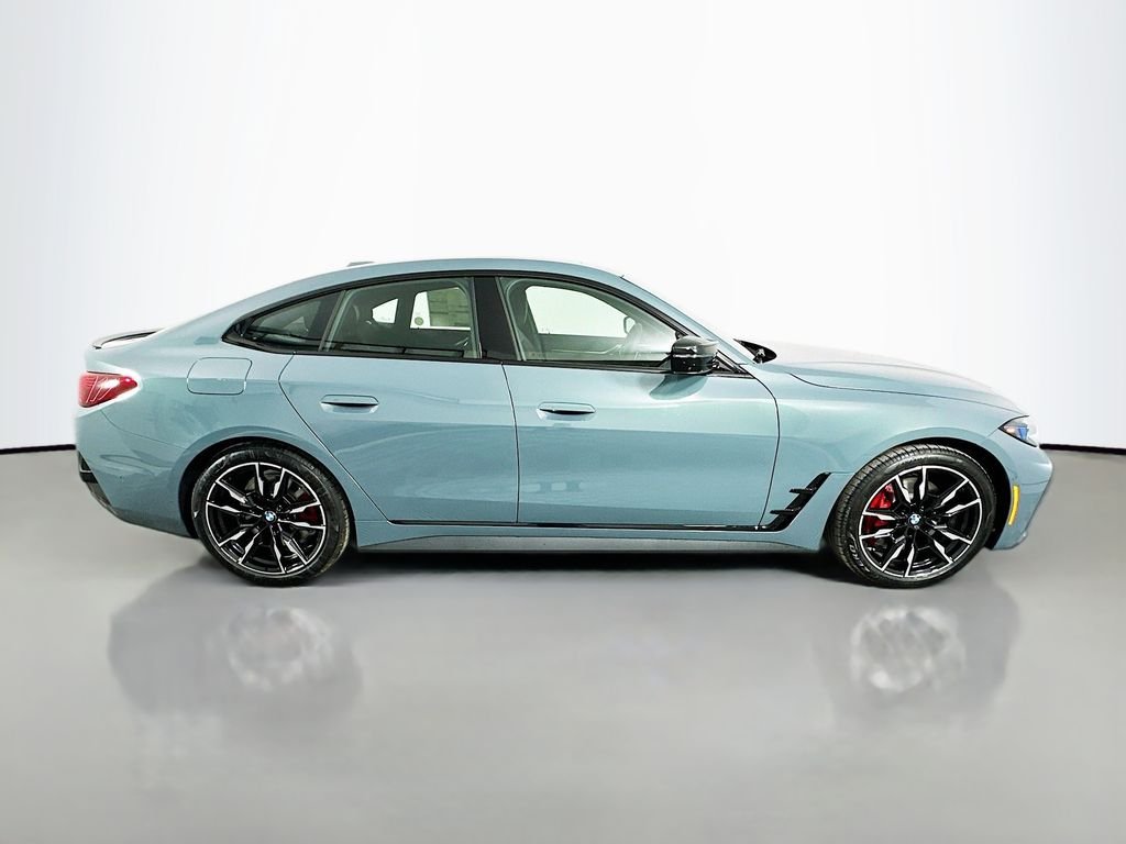 New 2026 Green Metallic BMW M440i xDrive image 4