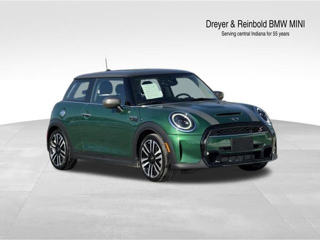 2023 MINI 3 Door S