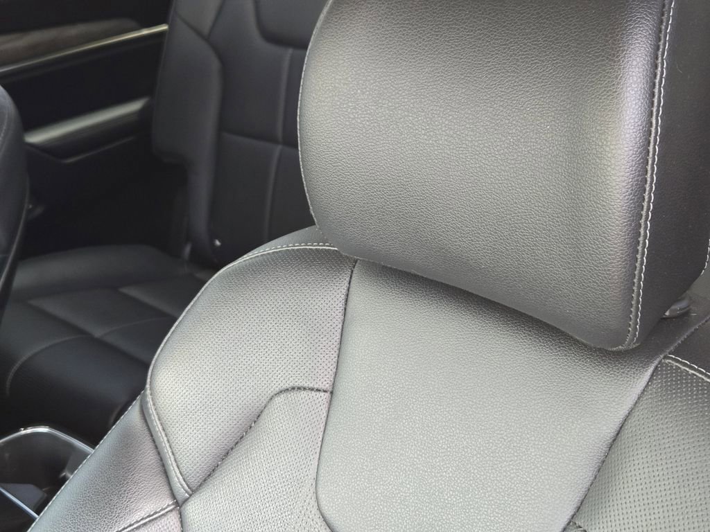Used 2022 Gray Kia SX image 10