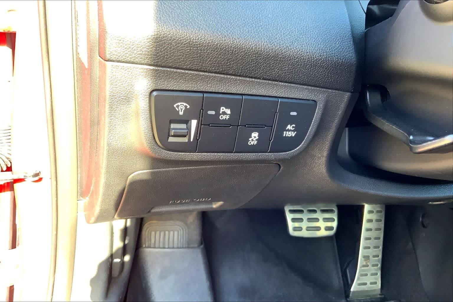 Used 2017 Boston Red Metallic Hyundai Turbo image 32