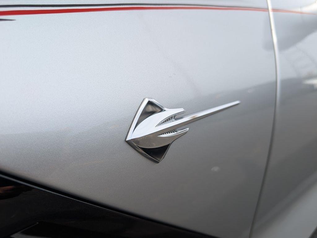 Used 2016 Blade Silver Metallic Chevrolet Stingray image 7