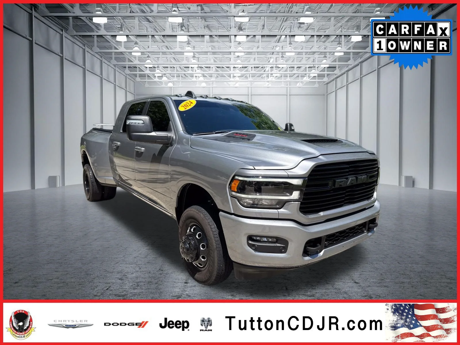 Used 2024 Billet Silver Metallic Clearcoat Ram Laramie image 1