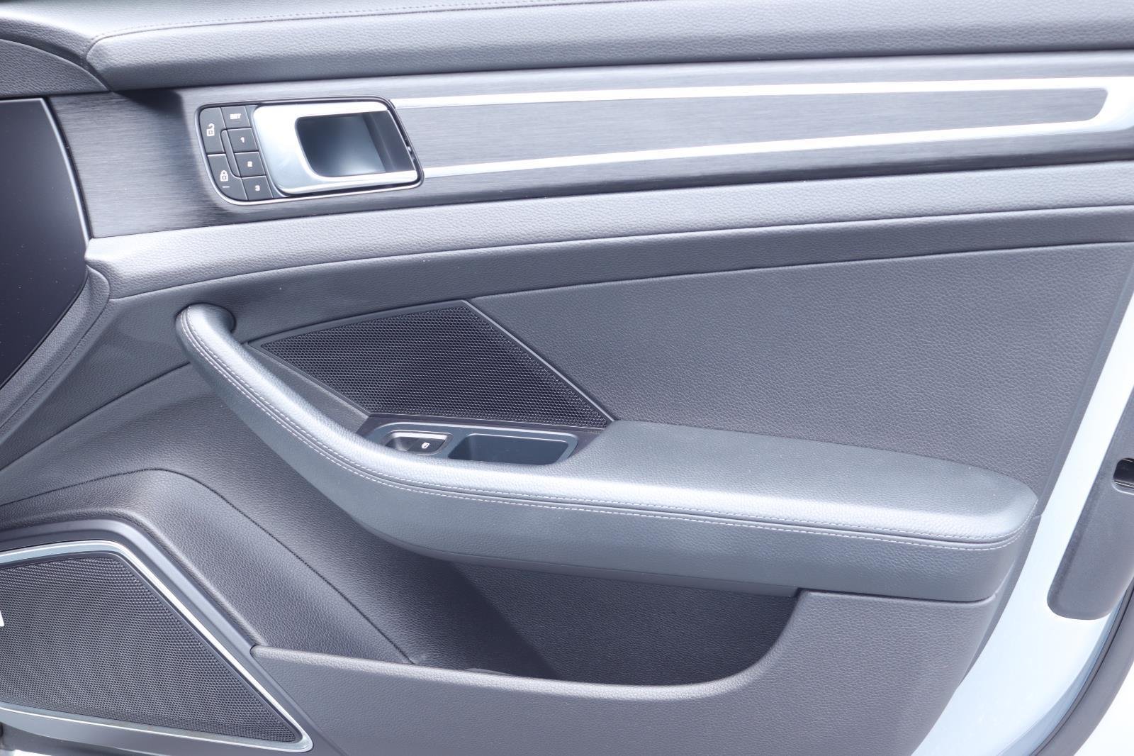 Used 2023 Silver (Dolomite Silver Metallic) Porsche Platinum Edition image 18