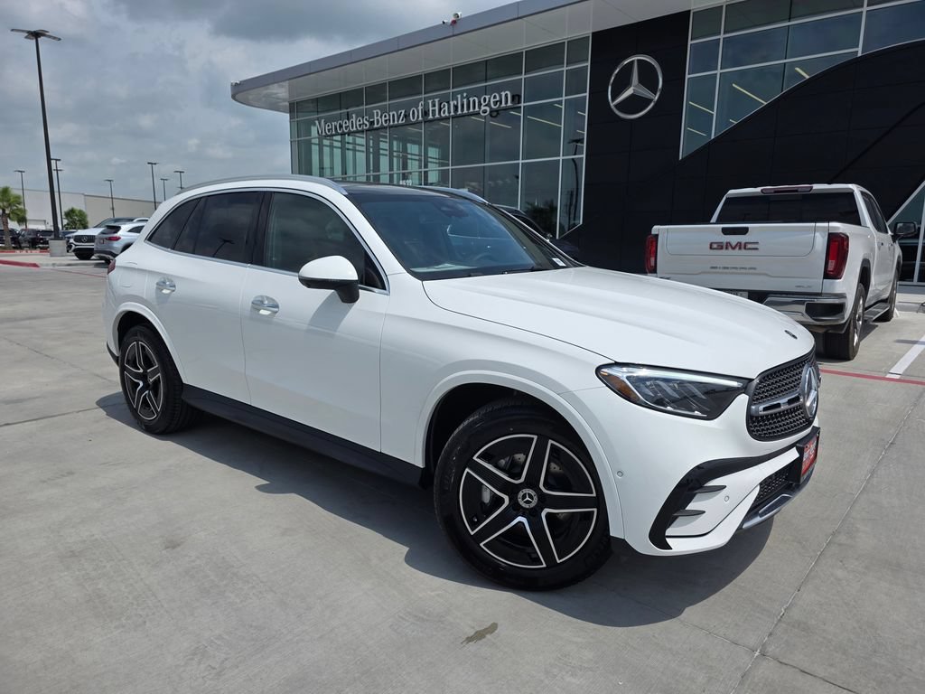 New 2026 Polar White Mercedes-Benz GLC 300 image 28
