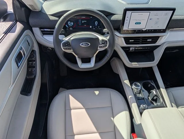 New 2026 Vapor Blue Metallic Ford Active image 7