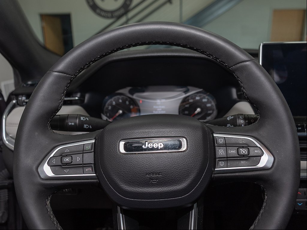 2024 Jeep Compass Limited - Photo 11