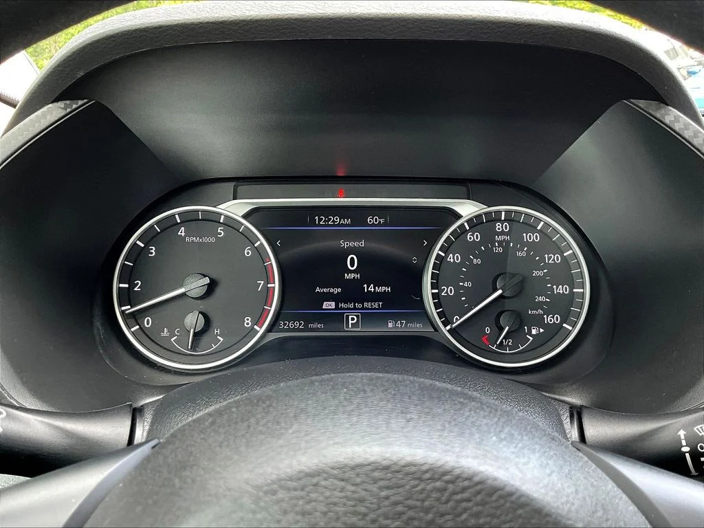 Used 2023 White Nissan SV image 16