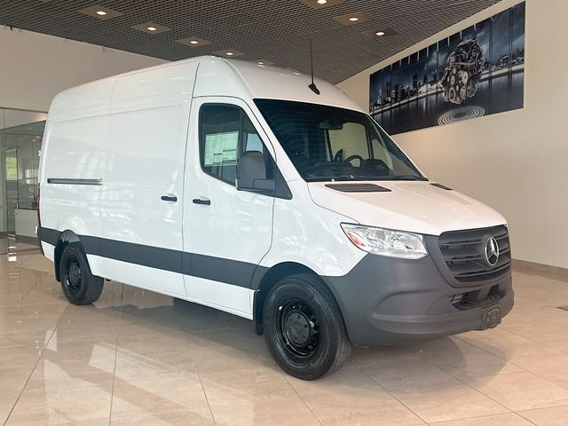 New 2025 Arctic White Mercedes-Benz Cargo 144 WB image 1