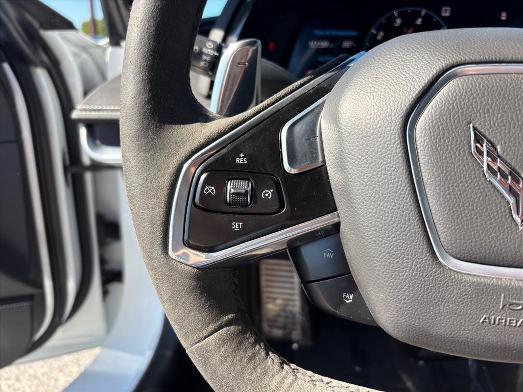 2023 Chevrolet Corvette 2LT - Photo 11