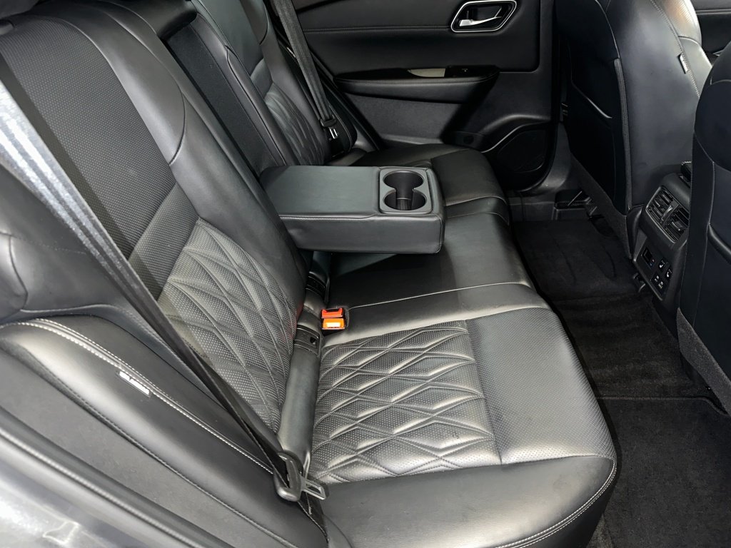 Used 2022 Gun Metallic Nissan Platinum image 30