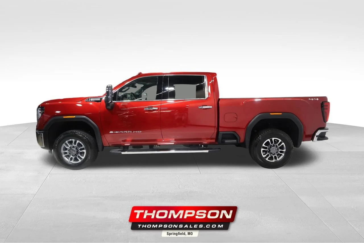 2024 GMC Sierra 4WD Crew Cab Standard Box SLT's photo