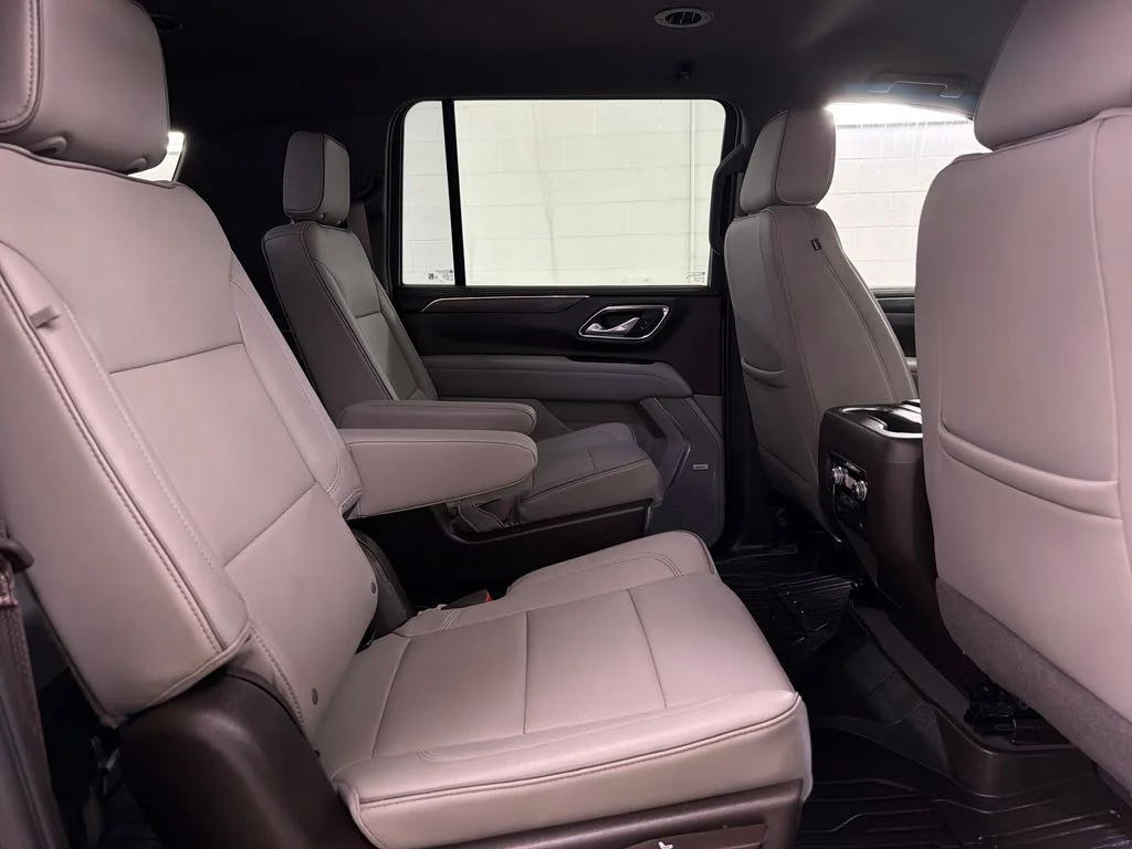 Certified Used 2023 Silver GMC SLT image 31