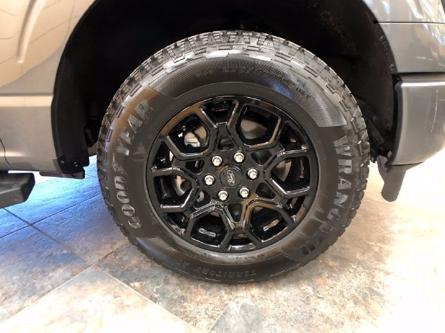 New 2026 Carbonized Gray Metallic Ford Lariat® image 9