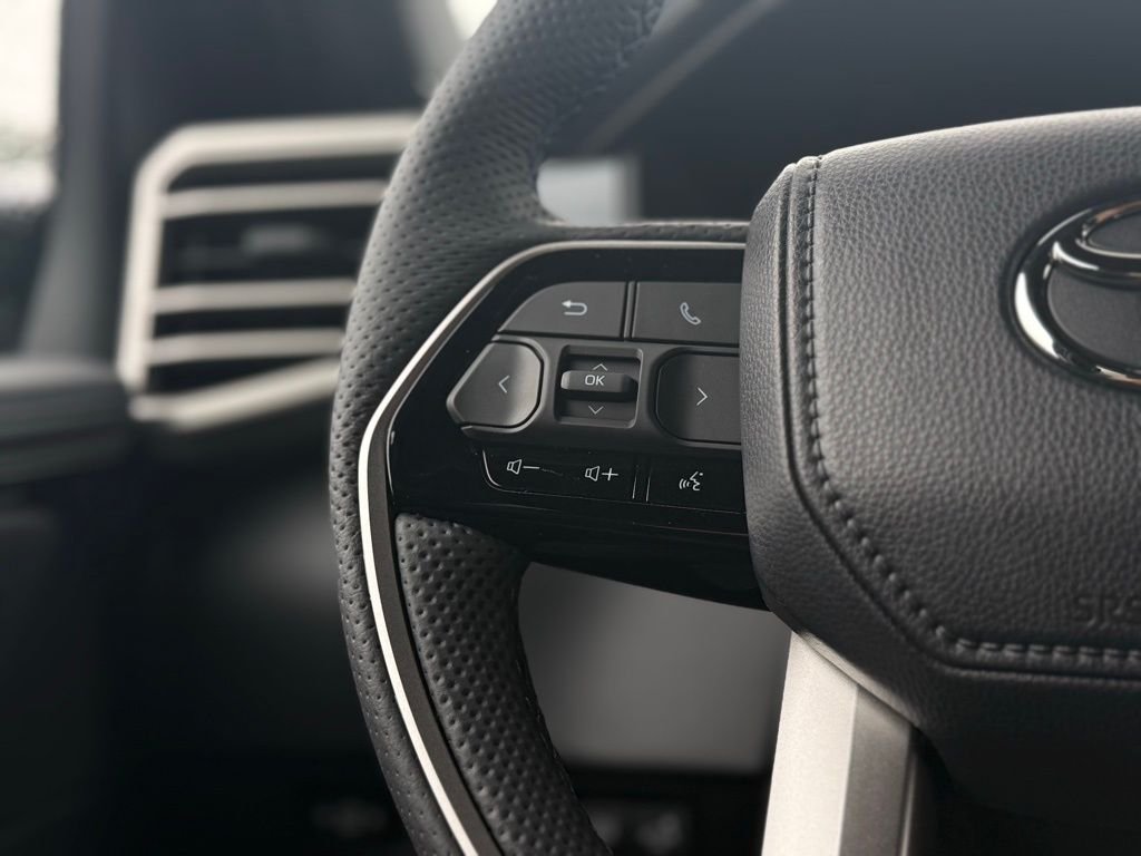 2026 Toyota Tundra Platinum - Photo 19