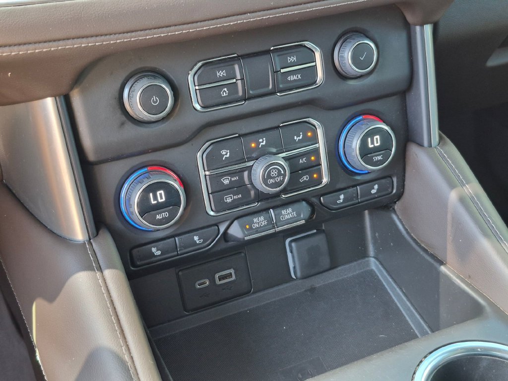 Used 2023 Summit White Chevrolet Z71 image 18