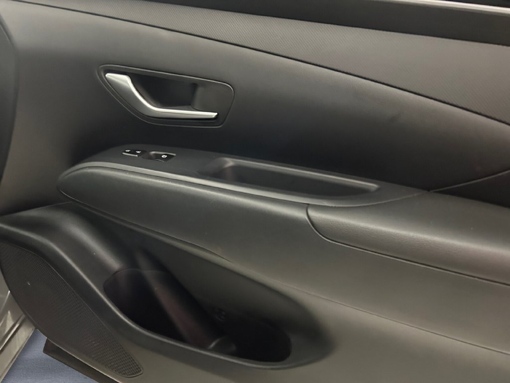 Used 2024 Gray Hyundai SEL image 15