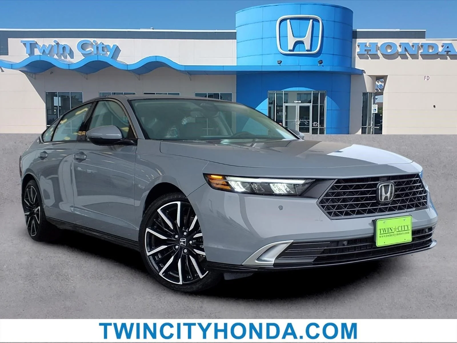 New 2026 Gray Honda Touring image 1
