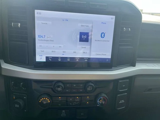 Used 2024 White Ford XL image 26
