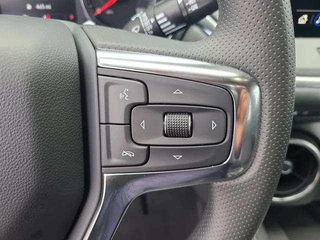New 2026 Black Chevrolet 2LT image 27