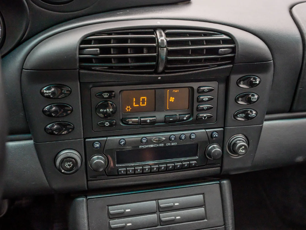 Used 2001 Black Porsche Carrera image 27