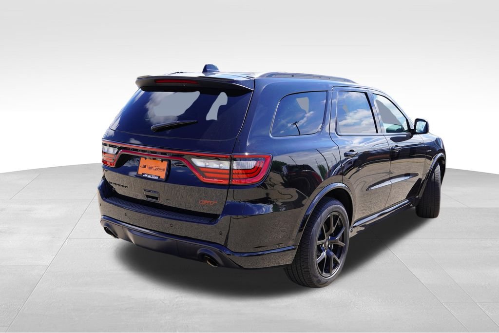 New 2026 Diamond Black Clear-Coat Exterior Paint Dodge GT Premium HEMI V8 image 3